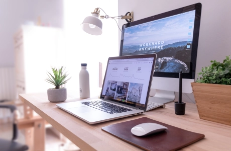 The meaning of negative spaces in web design